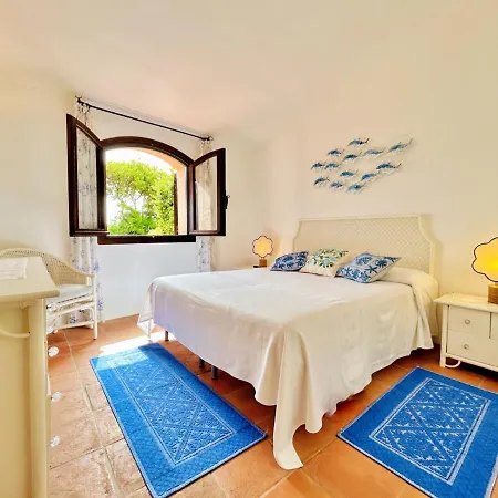 Villetta Acquamarina Ferienhaus *
